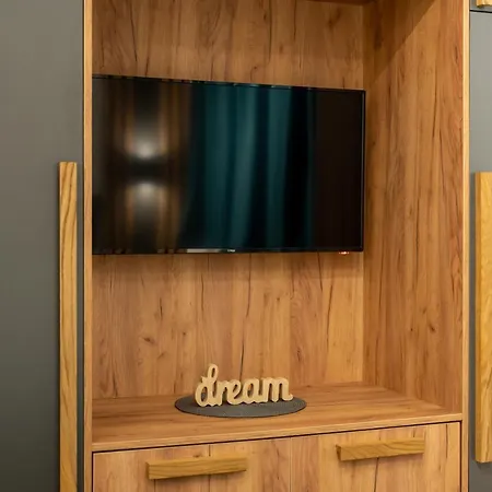 Zelenbor 4 Luxury&spa Apartment *